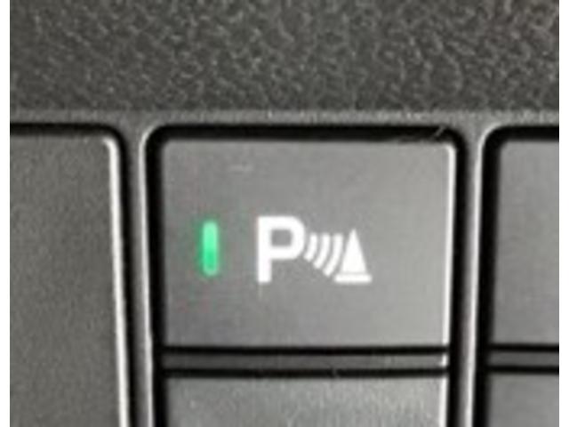 フィット ｅ：ＨＥＶホーム２０周年特別仕様車カーサ　ドラレコ　ナビ　Ｒカメラ　ブルートゥース　ＬＥＤライト　フルセグ　オートライト　シートヒータ　ＥＴＣ車載器　オートクルーズコントロール　サイドＳＲＳ　スマートキー　イモビライザー　オートエアコン（29枚目）
