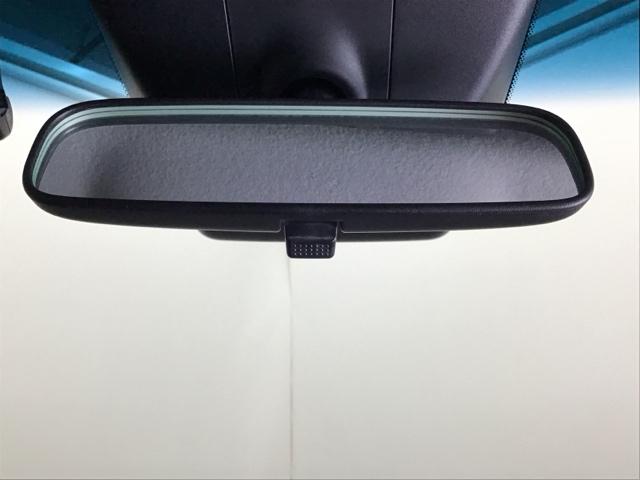 フィット ｅ：ＨＥＶホーム２０周年特別仕様車カーサ　ドラレコ　ナビ　Ｒカメラ　ブルートゥース　ＬＥＤライト　フルセグ　オートライト　シートヒータ　ＥＴＣ車載器　オートクルーズコントロール　サイドＳＲＳ　スマートキー　イモビライザー　オートエアコン（72枚目）