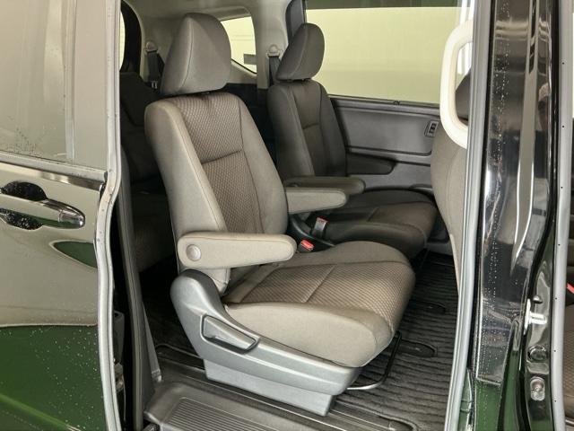 フリードハイブリッド ハイブリッド・Ｇホンダセンシング　ナビ　Ｒカメラ　後席モニター　フルセグ　軽減ブレーキ　キーフリーシステム　記録簿　ＤＶＤ再生可能　ＥＣＯＮ　後カメラ　Ａクルーズ　ＬＥＤヘッドランプ　シートＨ　横滑防止　ドライブレコーダ　３列シート（24枚目）
