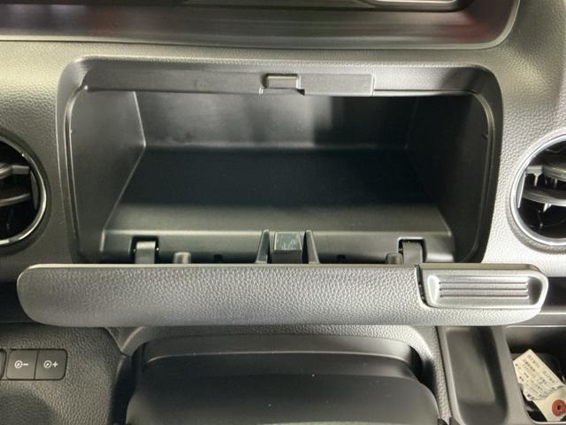 Ｎ－ＢＯＸカスタム Ｌ　ドラレコ　ナビ　Ｒカメラ　ブルートゥース　Ｐソナー　サイドエアバッグ　Ａストップ　シートヒータ　ベンチシート　点検記録簿　キーフリーシステム　ＬＥＤライト　リアカメ　クルーズコントロール　ＡＣ　ＥＴＣ（68枚目）