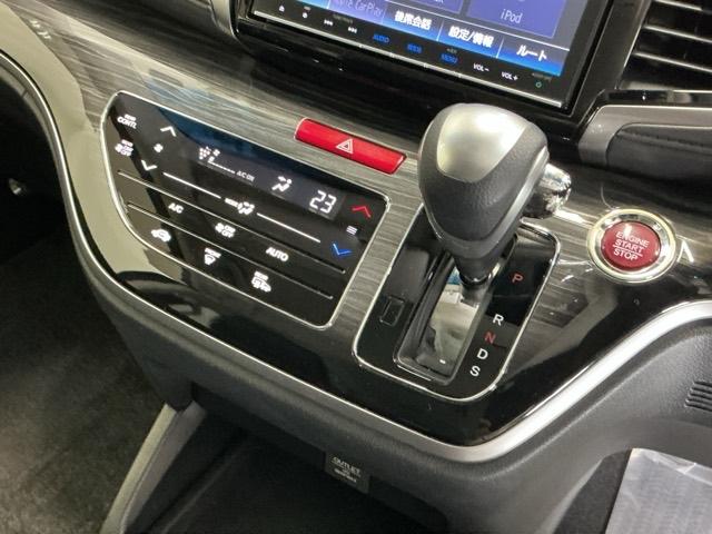 オデッセイ アブソルート・Ｘホンダセンシング　ナビ　Ｒカメラ　後席モニター　フルセグ　両側パワスラドア　記録簿　地デジＴＶ　ＥＣＯＮ　電動シート　サイドエアバッグ　キーフリー　ＤＶＤ再生可　クルーズコントロール　ＬＥＤヘッドライト　横滑り防止（17枚目）