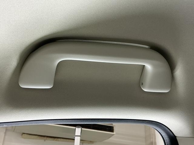 オデッセイ アブソルート・Ｘホンダセンシング　ナビ　Ｒカメラ　後席モニター　フルセグ　両側パワスラドア　記録簿　地デジＴＶ　ＥＣＯＮ　電動シート　サイドエアバッグ　キーフリー　ＤＶＤ再生可　クルーズコントロール　ＬＥＤヘッドライト　横滑り防止（55枚目）