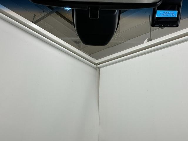 オデッセイ アブソルート・Ｘホンダセンシング　ナビ　Ｒカメラ　後席モニター　フルセグ　両側パワスラドア　記録簿　地デジＴＶ　ＥＣＯＮ　電動シート　サイドエアバッグ　キーフリー　ＤＶＤ再生可　クルーズコントロール　ＬＥＤヘッドライト　横滑り防止（73枚目）