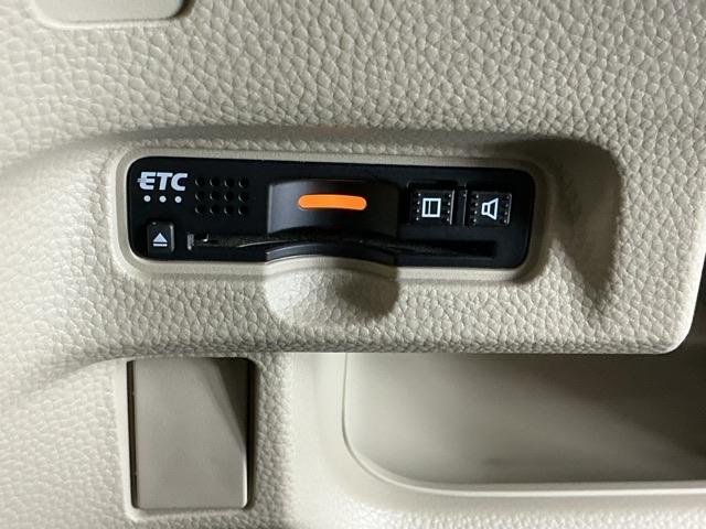 Ｎ－ＢＯＸ Ｇホンダセンシング　ディスプレイオーディオ　ワンセグ　ＣＤ　盗難防止システム　ＥＴＣ付　スマキー　ＬＥＤ　横滑り防止　記録簿　パワーウィンドウ　ＡＡＣ　ベンチシート　クルコン　オートライト　両スラ　両席エアバック　ＡＢＳ（13枚目）