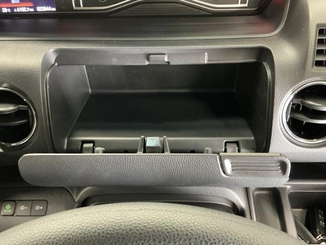 Ｎ－ＢＯＸカスタム Ｇ・ＥＸホンダセンシング　ドラレコ　Ｒカメラ　ＣＤ　ワンセグ　衝突被害軽減装置　エアコン　盗難防止システム　ＰＷ　両側スライド片側電動ドア　ドライブレコーダー　キーフリーシステム　サイドエアバッグ　ＡＢＳ　ＥＴＣ付き　スマキー（78枚目）