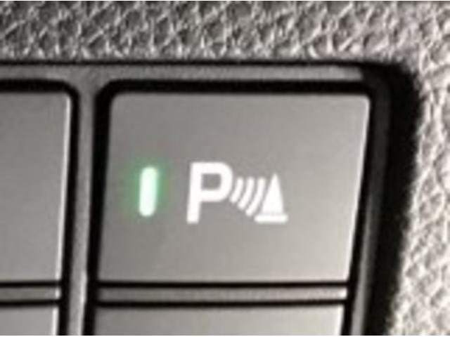 ヴェゼル ｅ：ＨＥＶＺ　ナビ　Ｒカメラ　ブルートゥース　フルセグ　衝突回避支援ブレーキ機能　スマキ　Ｐトランク　フルオートエアコン　エアバッグ　両席エアバック　記録簿付　パワーウィンドウ　ＬＥＤランプ　ソナー　クルーズＣ（28枚目）