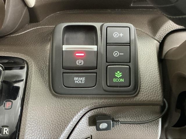 Ｎ－ＢＯＸ Ｌ　ナビ　Ｒカメラ　ブルートゥース　フルセグ　衝突回避支援ブレーキ　Ｉ－ＳＴＯＰ　クリソナ　ＰＷ　パワステ　Ｓヒーター　スマ－トキ－　Ｂカメ　地デジＴＶ　横滑り防止　整備記録簿　ＬＥＤライト　エアコン付き（15枚目）