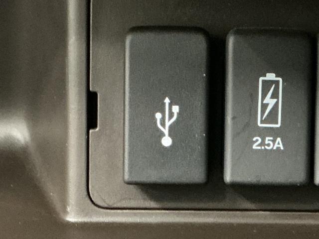 Ｎ－ＢＯＸ Ｌ　ナビ　Ｒカメラ　ブルートゥース　フルセグ　衝突回避支援ブレーキ　Ｉ－ＳＴＯＰ　クリソナ　ＰＷ　パワステ　Ｓヒーター　スマ－トキ－　Ｂカメ　地デジＴＶ　横滑り防止　整備記録簿　ＬＥＤライト　エアコン付き（18枚目）