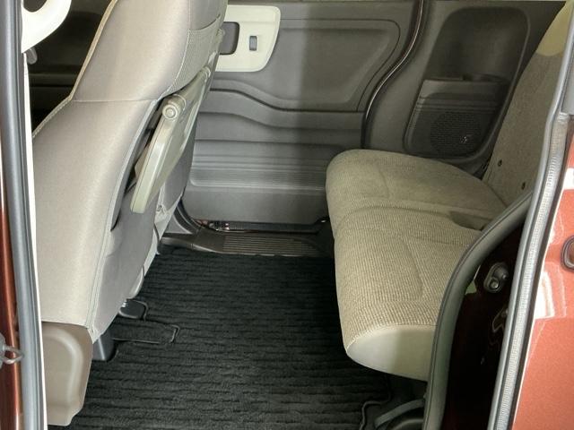 Ｎ－ＢＯＸ Ｌ　ナビ　Ｒカメラ　ブルートゥース　フルセグ　衝突回避支援ブレーキ　Ｉ－ＳＴＯＰ　クリソナ　ＰＷ　パワステ　Ｓヒーター　スマ－トキ－　Ｂカメ　地デジＴＶ　横滑り防止　整備記録簿　ＬＥＤライト　エアコン付き（51枚目）