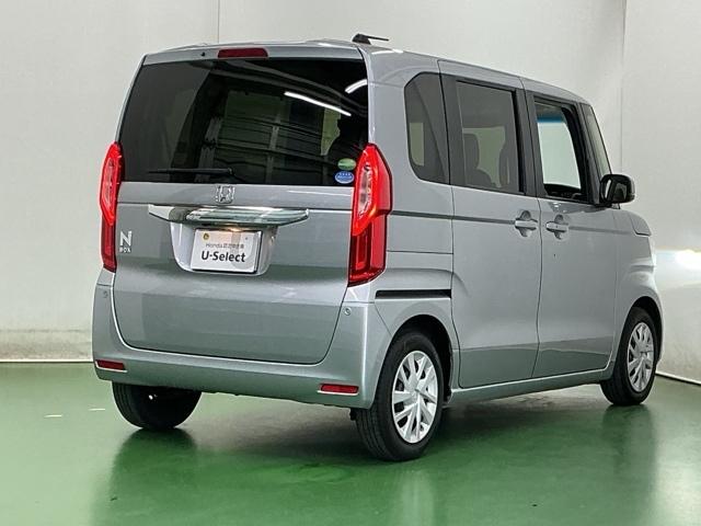 Ｎ－ＢＯＸ Ｇ・Ｌホンダセンシング　ナビ　Ｒカメラ　ブルートゥース　フルセグ　レーダブレーキ　Ａストップ　ＥＳＣ　キーフリーシステム　ＬＥＤライト　オートライト　バックＭ　ＵＳＢ　スマートキー　クルコン　ＥＴＣ　両席エアバック　エアコン（8枚目）