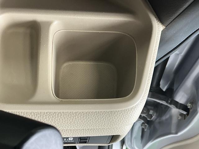 Ｎ－ＢＯＸ Ｇ・Ｌホンダセンシング　ナビ　Ｒカメラ　ブルートゥース　フルセグ　レーダブレーキ　Ａストップ　ＥＳＣ　キーフリーシステム　ＬＥＤライト　オートライト　バックＭ　ＵＳＢ　スマートキー　クルコン　ＥＴＣ　両席エアバック　エアコン（16枚目）