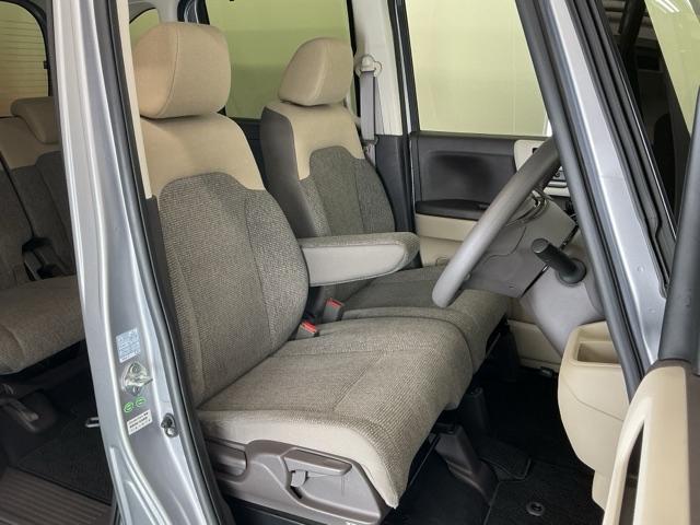 Ｎ－ＢＯＸ Ｇ・Ｌホンダセンシング　ナビ　Ｒカメラ　ブルートゥース　フルセグ　レーダブレーキ　Ａストップ　ＥＳＣ　キーフリーシステム　ＬＥＤライト　オートライト　バックＭ　ＵＳＢ　スマートキー　クルコン　ＥＴＣ　両席エアバック　エアコン（19枚目）