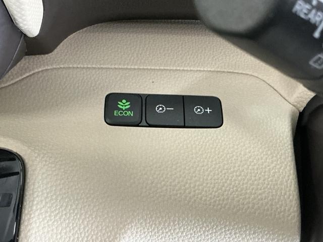 Ｎ－ＢＯＸ Ｇ・Ｌホンダセンシング　ナビ　Ｒカメラ　ブルートゥース　フルセグ　レーダブレーキ　Ａストップ　ＥＳＣ　キーフリーシステム　ＬＥＤライト　オートライト　バックＭ　ＵＳＢ　スマートキー　クルコン　ＥＴＣ　両席エアバック　エアコン（26枚目）