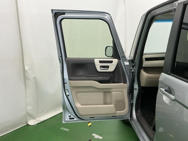 Ｎ－ＢＯＸ Ｇ・Ｌホンダセンシング　ナビ　Ｒカメラ　ブルートゥース　フルセグ　レーダブレーキ　Ａストップ　ＥＳＣ　キーフリーシステム　ＬＥＤライト　オートライト　バックＭ　ＵＳＢ　スマートキー　クルコン　ＥＴＣ　両席エアバック　エアコン（49枚目）