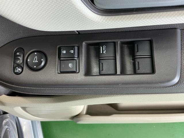 Ｎ－ＢＯＸ Ｇ・Ｌホンダセンシング　ナビ　Ｒカメラ　ブルートゥース　フルセグ　レーダブレーキ　Ａストップ　ＥＳＣ　キーフリーシステム　ＬＥＤライト　オートライト　バックＭ　ＵＳＢ　スマートキー　クルコン　ＥＴＣ　両席エアバック　エアコン（52枚目）