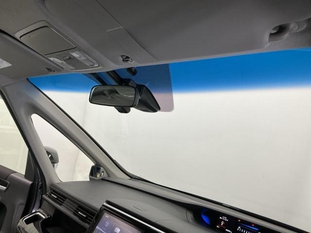 ステップワゴン モデューロＸ　ドラレコ　ナビ　Ｒカメラ　後席モニター　ターボ　エアバッグ　キーレス　サイドエアバック　ＤＶＤ再生可能　オートエアコン　ＬＥＤヘッドライト　３列シート　スマキー　オートクルーズ　両側パワースライドドア（29枚目）