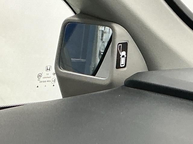 ステップワゴン モデューロＸ　ドラレコ　ナビ　Ｒカメラ　後席モニター　ターボ　エアバッグ　キーレス　サイドエアバック　ＤＶＤ再生可能　オートエアコン　ＬＥＤヘッドライト　３列シート　スマキー　オートクルーズ　両側パワースライドドア（70枚目）