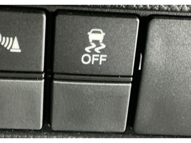 N-BOXカスタム Lターボスタイル+ブラック ナビ Rカメラ ブルートゥース フルセグ ベンチS ターボエンジン コーナーセンサ スマ-トキ- エアバック 横滑り防止機能 サイドカーテンエアバック USB接続 クルーズコントロール 地デジ AAC(27枚目)