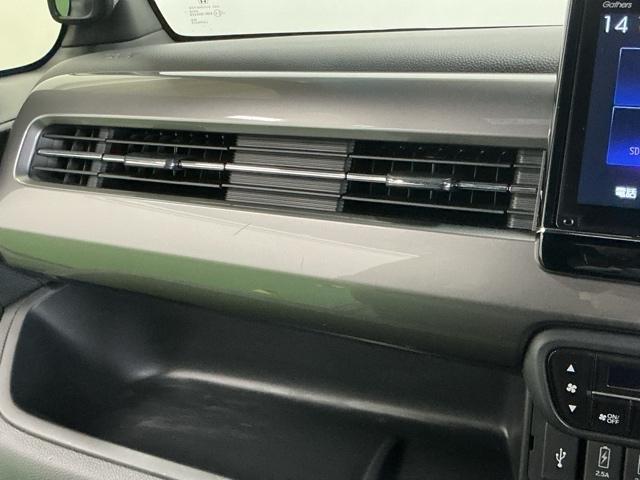 N-BOXカスタム Lターボスタイル+ブラック ナビ Rカメラ ブルートゥース フルセグ ベンチS ターボエンジン コーナーセンサ スマ-トキ- エアバック 横滑り防止機能 サイドカーテンエアバック USB接続 クルーズコントロール 地デジ AAC(73枚目)