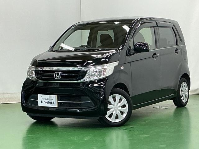 ボディーやインテリアは専門スタッフが一台一台丁寧に磨き、クリーニングしています