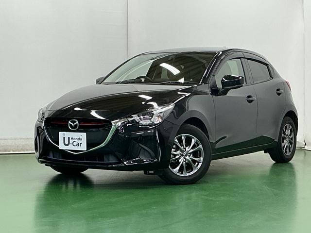 デミオ １３Ｓ　ディスプレイオーディオ　Ｒカメラ　ＣＤ　整備記録簿　アイスト　アドバンスドキー　キーレススタート　ＶＳＡ　盗難防止システム　マニュアルエアコン　ＬＥＤライト　ＡＢＳ　運転席エアバッグ　パワーウィンド（10枚目）