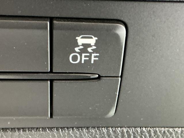 デミオ １３Ｓ　ディスプレイオーディオ　Ｒカメラ　ＣＤ　整備記録簿　アイスト　アドバンスドキー　キーレススタート　ＶＳＡ　盗難防止システム　マニュアルエアコン　ＬＥＤライト　ＡＢＳ　運転席エアバッグ　パワーウィンド（22枚目）