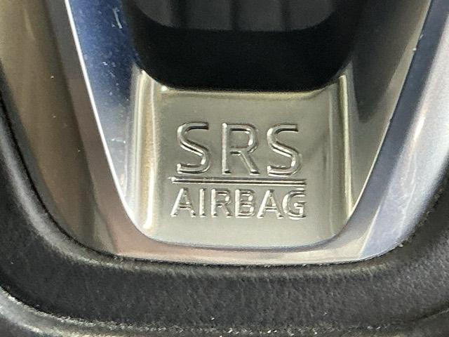 デミオ １３Ｓ　ディスプレイオーディオ　Ｒカメラ　ＣＤ　整備記録簿　アイスト　アドバンスドキー　キーレススタート　ＶＳＡ　盗難防止システム　マニュアルエアコン　ＬＥＤライト　ＡＢＳ　運転席エアバッグ　パワーウィンド（40枚目）