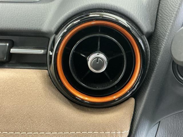 デミオ １３Ｓ　ディスプレイオーディオ　Ｒカメラ　ＣＤ　整備記録簿　アイスト　アドバンスドキー　キーレススタート　ＶＳＡ　盗難防止システム　マニュアルエアコン　ＬＥＤライト　ＡＢＳ　運転席エアバッグ　パワーウィンド（45枚目）