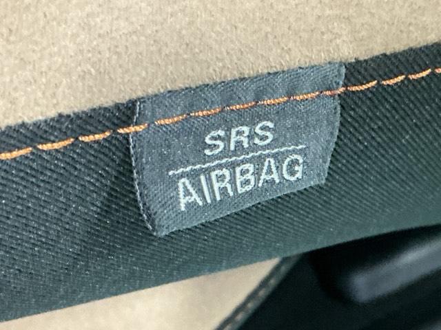 デミオ １３Ｓ　ディスプレイオーディオ　Ｒカメラ　ＣＤ　整備記録簿　アイスト　アドバンスドキー　キーレススタート　ＶＳＡ　盗難防止システム　マニュアルエアコン　ＬＥＤライト　ＡＢＳ　運転席エアバッグ　パワーウィンド（51枚目）