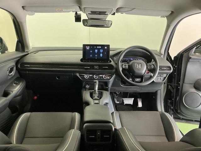 ＺＲ－Ｖ Ｘ　ドラレコ　ナビ　Ｒカメラ　ブルートゥース　クリアランスソナー　地デジ　Ｂカメ　オートクルーズコントロール　ＥＳＣ　サイドカーテンエアバック　エアコン　整備記録簿　盗難防止装置　アイドリングストップ（2枚目）