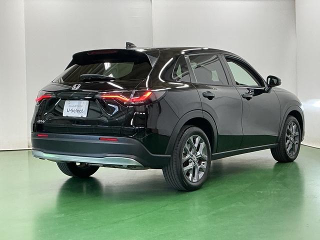 ＺＲ－Ｖ Ｘ　ドラレコ　ナビ　Ｒカメラ　ブルートゥース　クリアランスソナー　地デジ　Ｂカメ　オートクルーズコントロール　ＥＳＣ　サイドカーテンエアバック　エアコン　整備記録簿　盗難防止装置　アイドリングストップ（8枚目）