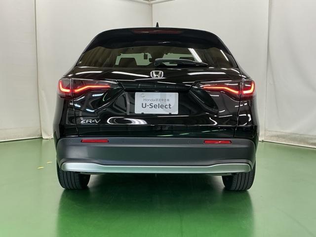 ＺＲ－Ｖ Ｘ　ドラレコ　ナビ　Ｒカメラ　ブルートゥース　クリアランスソナー　地デジ　Ｂカメ　オートクルーズコントロール　ＥＳＣ　サイドカーテンエアバック　エアコン　整備記録簿　盗難防止装置　アイドリングストップ（9枚目）