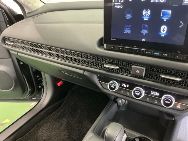 ＺＲ－Ｖ Ｘ　ドラレコ　ナビ　Ｒカメラ　ブルートゥース　クリアランスソナー　地デジ　Ｂカメ　オートクルーズコントロール　ＥＳＣ　サイドカーテンエアバック　エアコン　整備記録簿　盗難防止装置　アイドリングストップ（71枚目）