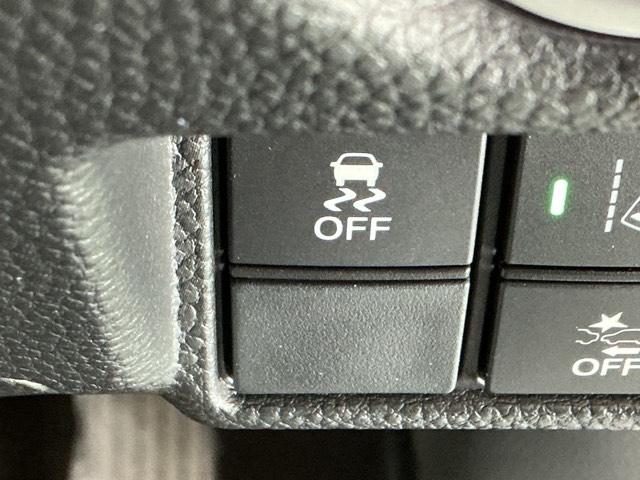 N-BOXカスタム G・Lターボホンダセンシング ドラレコ ナビ Rカメラ ブルートゥース フルセ 両側PWスライドドア Bモニタ Iストップ セキュリティー 点検記録簿 USB接続 クルーズコントロール キーレスエントリー VSA ベンチS PW(25枚目)