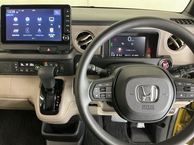 N-BOXジョイ ベースグレード ドラレコ ナビ Rカメラ ブルートゥース 踏み間違い防止装置 Bカメラ 全周囲カメラ 横滑り防止機能 LEDランプ 点検記録簿 クルーズコントロール パワーウィンドウ 前席シートヒーター スマートキー(3枚目)