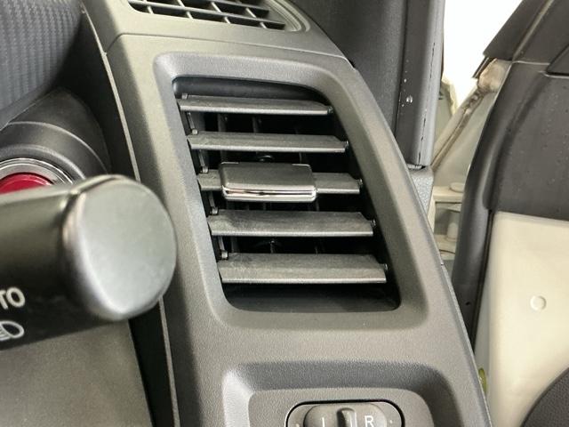 S660 α センターディスプレイ(internaviPOCKET連携対応) バックカメラ付き 記録簿あり サイドエアバック イモビライザー USB接続 LEDランプ スマートキー&プッシュスタート キーフリーキー(47枚目)