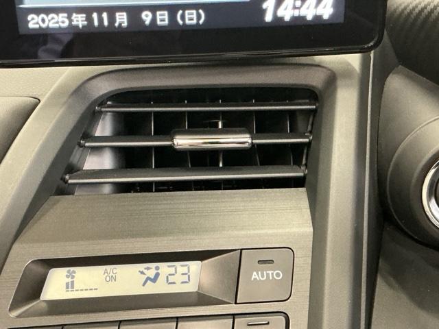 S660 α センターディスプレイ(internaviPOCKET連携対応) バックカメラ付き 記録簿あり サイドエアバック イモビライザー USB接続 LEDランプ スマートキー&プッシュスタート キーフリーキー(48枚目)