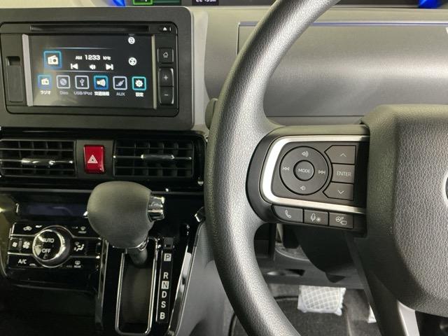 タント カスタムＸ　ディスプレイオーディオ　ＣＤ　アルミホイール　３６０°カメラ　衝突軽減ブレーキ　アイドリングストップ機能　盗難警報装置　ＬＥＤ　キーレスエントリー　スマキー　エアコン　Ｗエアバッグ　ＡＵＴＯライト（3枚目）