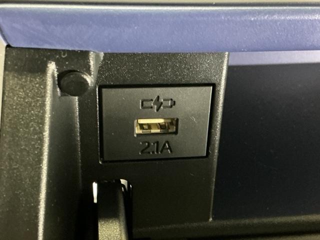 タント カスタムＸ　ディスプレイオーディオ　ＣＤ　アルミホイール　３６０°カメラ　衝突軽減ブレーキ　アイドリングストップ機能　盗難警報装置　ＬＥＤ　キーレスエントリー　スマキー　エアコン　Ｗエアバッグ　ＡＵＴＯライト（44枚目）