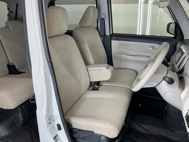 ムーヴキャンバス ＸＳＡＩＩ　ナビ　Ｒカメラ　ブルートゥース　フルセグ　衝突軽減ブレーキサポート　盗難防止　両スライドドア　アイドリングＳＴＯＰ　バックモニター付き　ＥＴＣ車載器　ＤＶＤ　横滑り防止機能　スマートキー　キーフリー（18枚目）