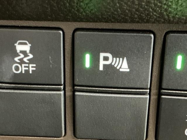 Ｎ－ＷＧＮ Ｌホンダセンシング　ドラレコ　ナビ　Ｒカメラ　ブルートゥース　ＥＴＣ装備　Ｂモニタ　誤発進抑制　ＬＥＤランプ　シートヒータ　オートライト　横滑り防止機能　ＵＳＢポート　パーキングセンサー　セキュリティアラーム　キーフリー（23枚目）