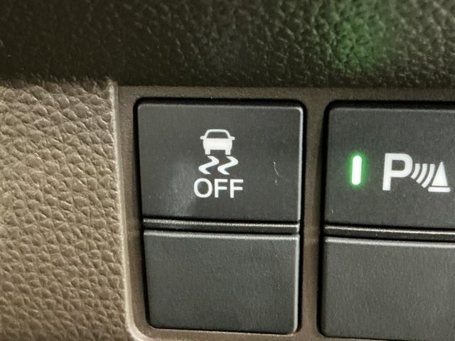 Ｎ－ＷＧＮ Ｌホンダセンシング　ドラレコ　ナビ　Ｒカメラ　ブルートゥース　ＥＴＣ装備　Ｂモニタ　誤発進抑制　ＬＥＤランプ　シートヒータ　オートライト　横滑り防止機能　ＵＳＢポート　パーキングセンサー　セキュリティアラーム　キーフリー（29枚目）