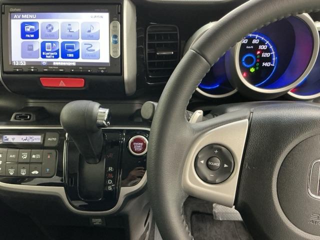 Ｎ－ＢＯＸカスタム ＧターボＳＳパッケージ　ナビ　Ｒカメラ　ブルートゥース　ＥＴＣ　ＥＣＯＮ　Ｂモニター　スマートエントリー　ＶＳＡ　盗難防止システム　ＡＡＣ　オートクルーズコントロール　サイドカーテンエアバック　パワステ　Ｗエアバッグ　ＤＶＤ（3枚目）