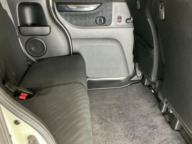 Ｎ－ＢＯＸカスタム ＧターボＳＳパッケージ　ナビ　Ｒカメラ　ブルートゥース　ＥＴＣ　ＥＣＯＮ　Ｂモニター　スマートエントリー　ＶＳＡ　盗難防止システム　ＡＡＣ　オートクルーズコントロール　サイドカーテンエアバック　パワステ　Ｗエアバッグ　ＤＶＤ（51枚目）