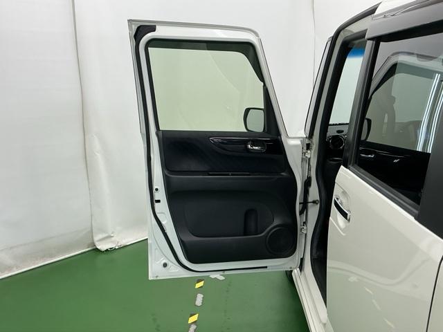 Ｎ－ＢＯＸカスタム ＧターボＳＳパッケージ　ナビ　Ｒカメラ　ブルートゥース　ＥＴＣ　ＥＣＯＮ　Ｂモニター　スマートエントリー　ＶＳＡ　盗難防止システム　ＡＡＣ　オートクルーズコントロール　サイドカーテンエアバック　パワステ　Ｗエアバッグ　ＤＶＤ（61枚目）