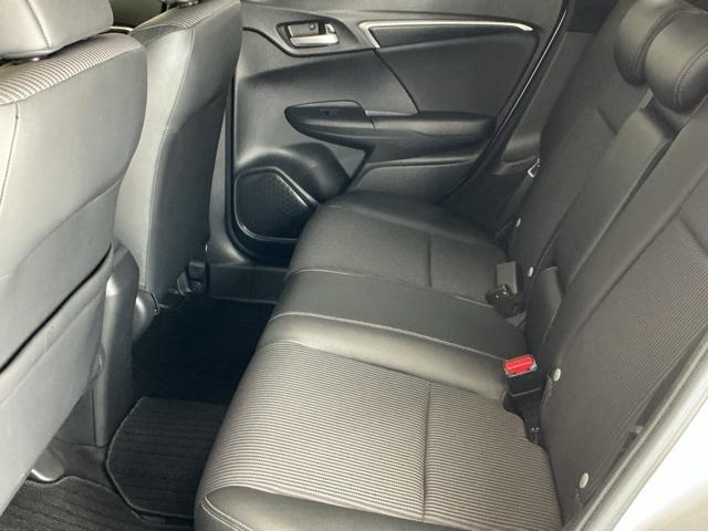 フィットハイブリッド Lホンダセンシング ドラレコ LEDヘッドライト CD ETC 軽減ブレーキ サイドSRS 横滑り防止 ドライブレコーダー パワーステアリング 盗難防止装置 オートクルーズ ABS 助手席エアバッグ パワーウィンドウ(59枚目)