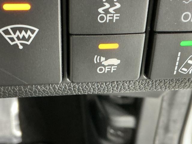 フィットハイブリッド Lホンダセンシング ドラレコ LEDヘッドライト CD ETC 軽減ブレーキ サイドSRS 横滑り防止 ドライブレコーダー パワーステアリング 盗難防止装置 オートクルーズ ABS 助手席エアバッグ パワーウィンドウ(64枚目)
