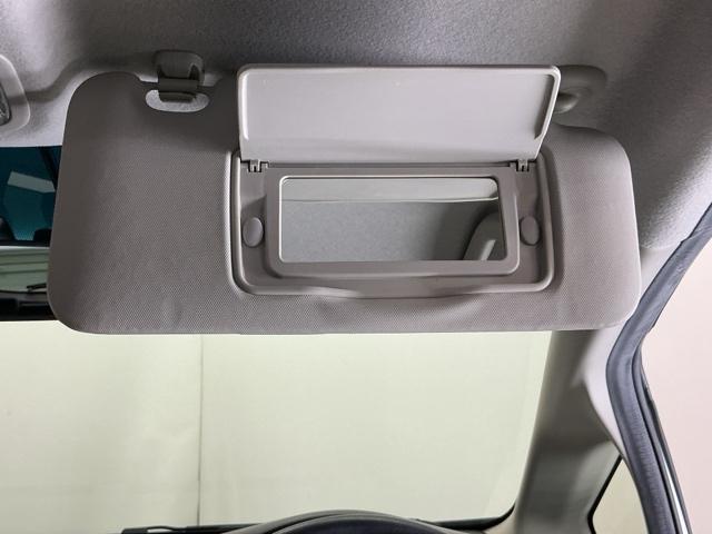 フィットハイブリッド Lホンダセンシング ドラレコ LEDヘッドライト CD ETC 軽減ブレーキ サイドSRS 横滑り防止 ドライブレコーダー パワーステアリング 盗難防止装置 オートクルーズ ABS 助手席エアバッグ パワーウィンドウ(67枚目)