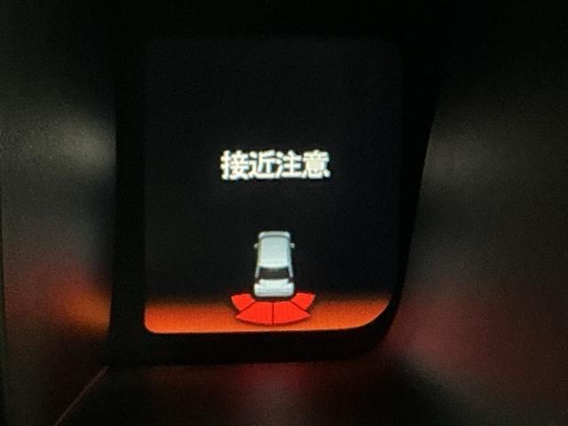 Ｎ－ＯＮＥ プレミアムツアラー　ディスプレイオーディオ　Ｒカメラ　ＴＶ　Ｐセンサー　ターボエンジン　カーテンエアバック　記録簿　ＬＥＤランプ　クルコン　前席シートヒーター　イモビ　Ｗエアバッグ　フルオートエアコン　エアバック　ＡＢＳ（21枚目）