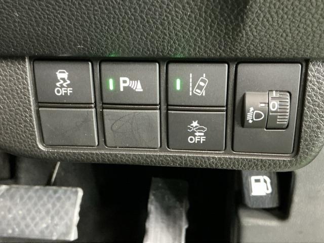 Ｎ－ＯＮＥ プレミアムツアラー　ディスプレイオーディオ　Ｒカメラ　ＴＶ　Ｐセンサー　ターボエンジン　カーテンエアバック　記録簿　ＬＥＤランプ　クルコン　前席シートヒーター　イモビ　Ｗエアバッグ　フルオートエアコン　エアバック　ＡＢＳ（29枚目）